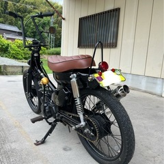 スーパーカブカスタム　C50 
カスタム車　88cc　4速　の画像