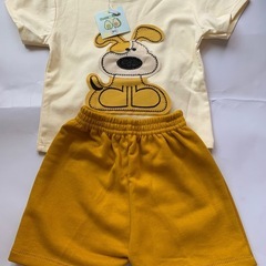 新しい子ども用品の画像