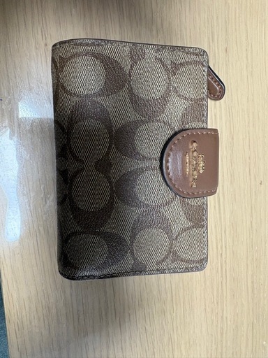 COACH 折りたたみ財布