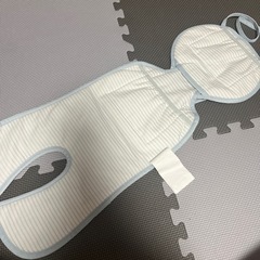 ニトリ　Nクール　ベビーカーシートの画像