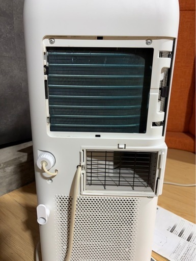 E2048  IRISOHYAMAポータブルエアコン　現状引き渡し