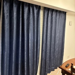 【美品】東京インテリア 遮光カーテン＆レース 4枚セット　ネイビーの画像