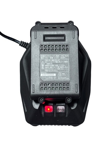 アイリスオーヤマ コードレス掃除機 紙パック式 JCL18-W 2023年製