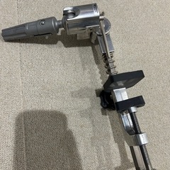 理美容レジーナ固定クランプの画像