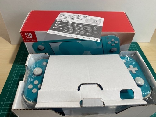 箱、充電器有りNintendo switch lite ジャンク (よし) 矢加部の