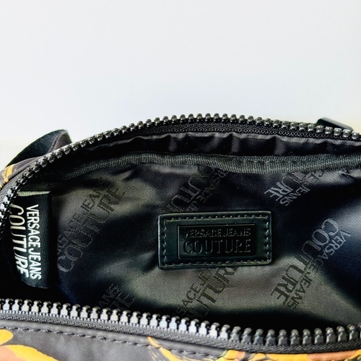 美品》VERSACE JEANS COUTURE ボディバッグメンズレディース (MARiiA