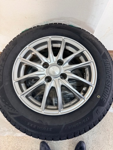175/65R14ブリヂストン製タイヤホイール4本セット ブリヂストンVRX3 175/65R14 4穴スタッドレスホイール付き美品 (フミヤ