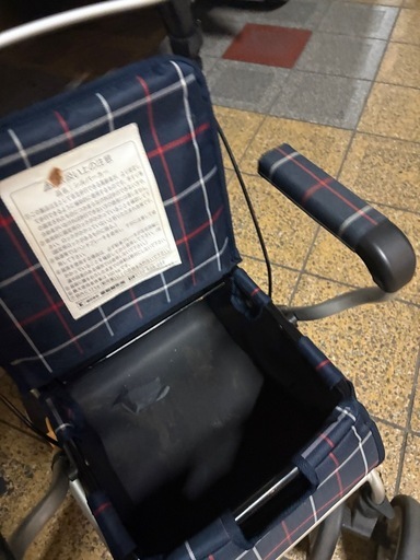 シルバーカー　推し車