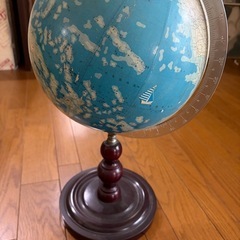 レトロ 地球儀の画像