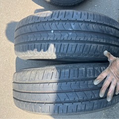 夏タイヤ BS NH100 215/60R16
の画像