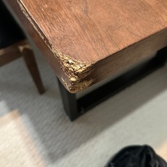 急募ダイニングテーブルと椅子のセットの画像