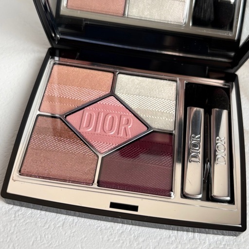 ☆現金払い可能☆【極美品】Dior ディオールショウ サンク クルール 983 アイシャドウ