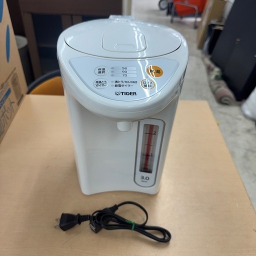 完売致しました　?LINE会員限定スペシャル価格?【電動ポット】　6970円　27－551