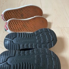 【18、19cm】スニーカー⇄麦茶1本の画像
