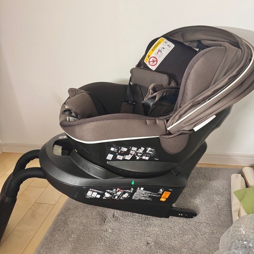 エールベベ クルット5i グランス ISOFIX チャイルドシート (たけっち