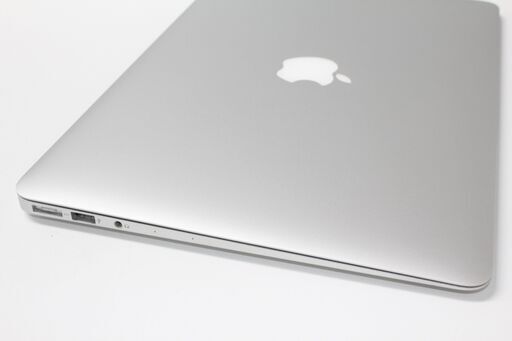 MacBook Air（13インチ,2017）128GB/8GB〈MQD32J/A〉⑤