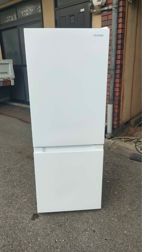 大阪市内は送料無料！Hisense 2022年モデル。162L