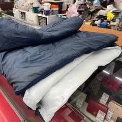 寝袋 収納袋付き ネイビー 大人1人用サイズ 中古の画像