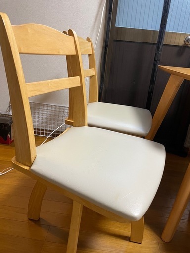 値下げしました！ダイニングテーブル　イス4脚セット