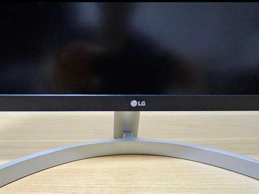 27UL550-W 27インチ4KモニターLG (タン) 長瀬のPCパーツの中古あげます 27UL550-W 27インチ4KモニターLG (タン) 長瀬のPCパーツの中古あげます