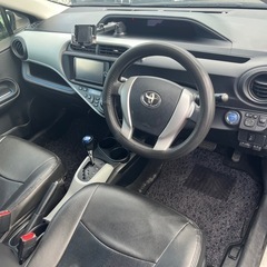 アクア　人気のパール　美車　早い者勝ちの画像