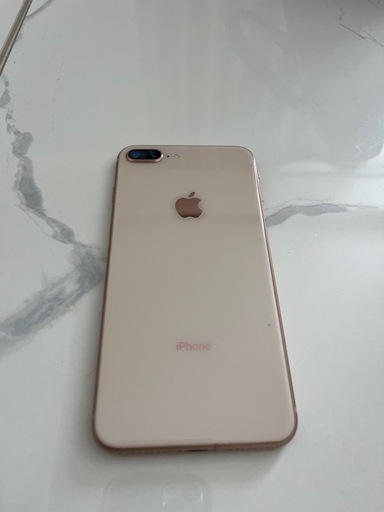 iPhone8Plus 中古