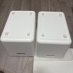 白　収納ケース　キャスター付　2個の画像