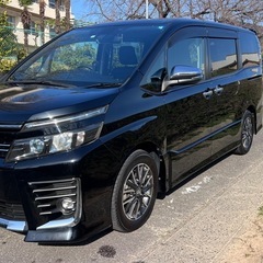 トヨタ　ヴォクシー　ZS キラメキll の画像