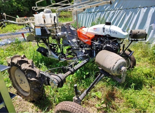 Kubota KP103E-60LX 半自動移植機　ベジータ　   約10か月の使用