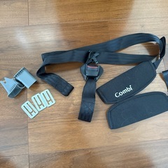 コンビ　combi 
ジュニアシートの画像