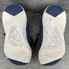 PUMAスニーカーの画像