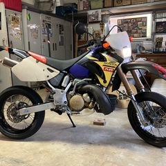 CRM250ARの画像