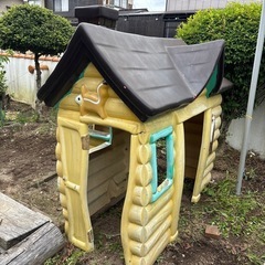 こども用の大型遊具の画像