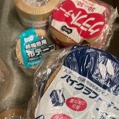 ガムテープ1式まとめ売りの画像