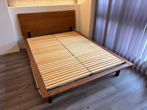 無印良品　ダブルベッド
