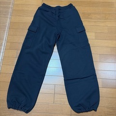ユニクロ　スウェットパンツ　スウェットカーゴパンツの画像