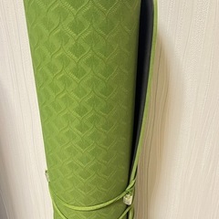 新品　緑ヨガマットの画像