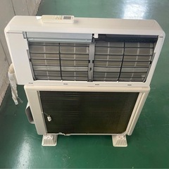 美品東芝ルームエアコン　品番:RAS-F251RT(W) 2019年製の画像