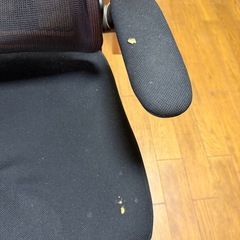 【無料（訳あり）】椅子・チェアー・メッシュチェアー（ヘッド付き）の画像