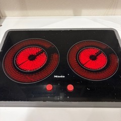Miele ミーレ　おままごと　キッチン　キッチンセット 調理器具付きの画像
