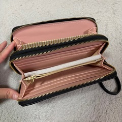 ミッキー 長財布 未使用の画像