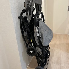 二人乗りベビーカーの画像
