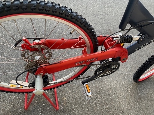 TRETONのスポーツタイプ自転車