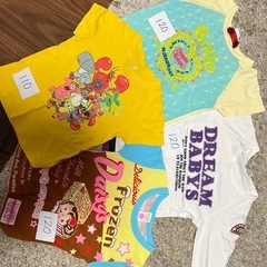 洋服詰め合わせの画像