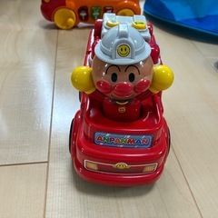 消防車アンパンマンおもちゃの画像