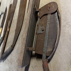 古道具 まとめ売り のこぎり　古工具 鋸 剪定鋏 昭和レトロ 大工道具 DIYの画像