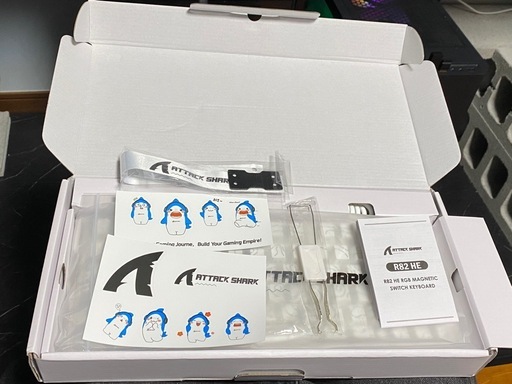 【美品･使用感無し】ATTACK SHARK R82 HE ラピッドトリガー対応 磁気スイッチ ゲーミングキーボード