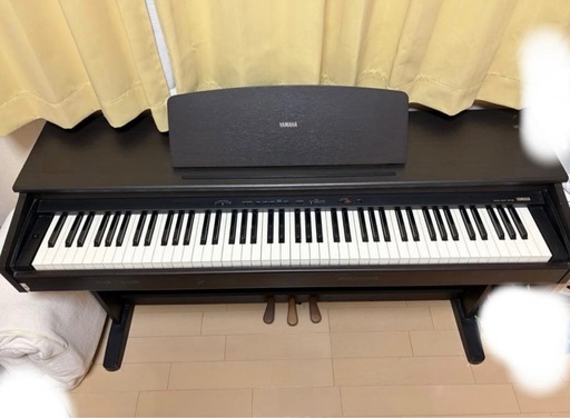 YAMAHA
電子ピアノ