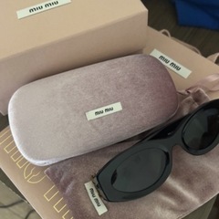 miumiu サングラスの画像