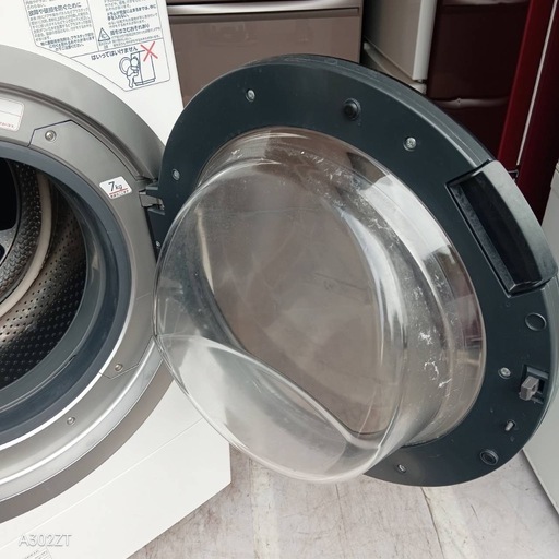 B5h9s0翌日到着可能  東芝ドラム式洗濯機　11㌔